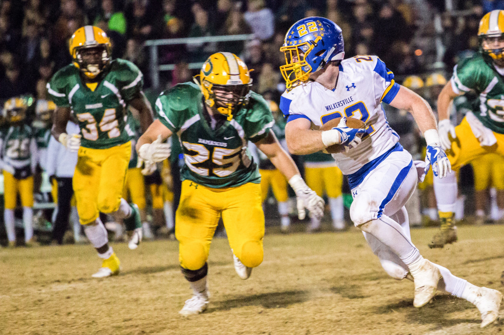 Clash of the Champions Bulletin board material fuels Damascus in